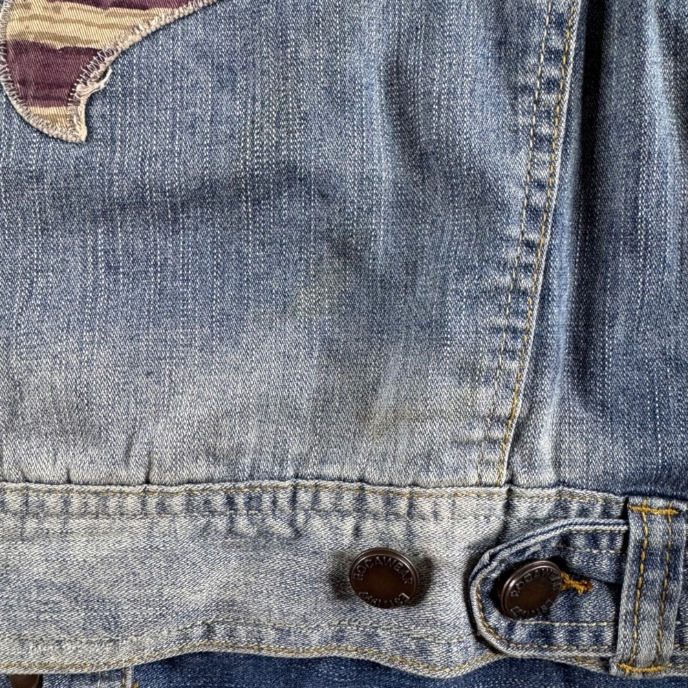 Rocawear Classic Womens 3X Distressed Denim Jacket Americana Logo Cropped Blue - Picture 10 of 11